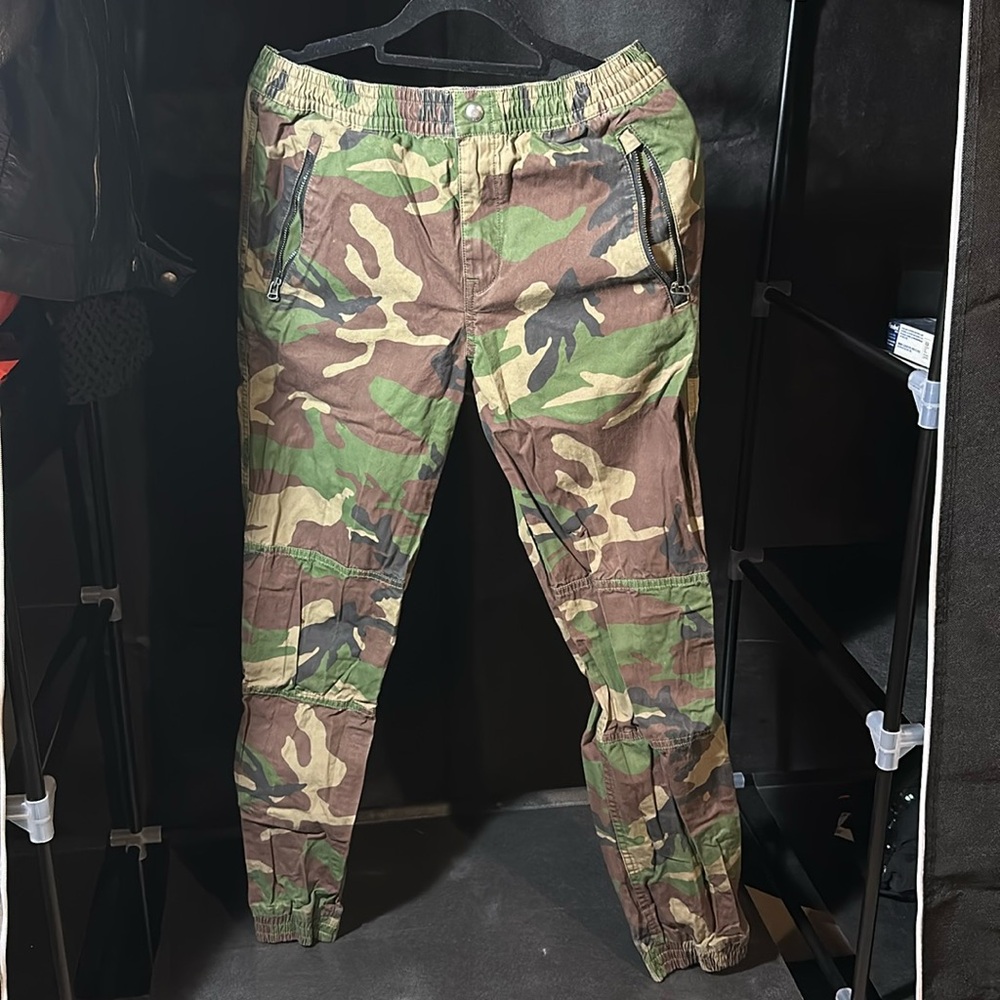 Polo Ralph Lauren Cotton Poplin Jogger Pant in “Camo”